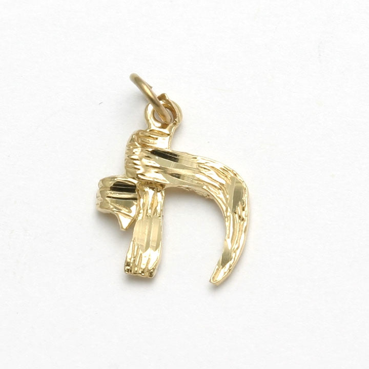 14k Yellow Gold Chai Pendant Diamond Cut Small - JewelryJudaica