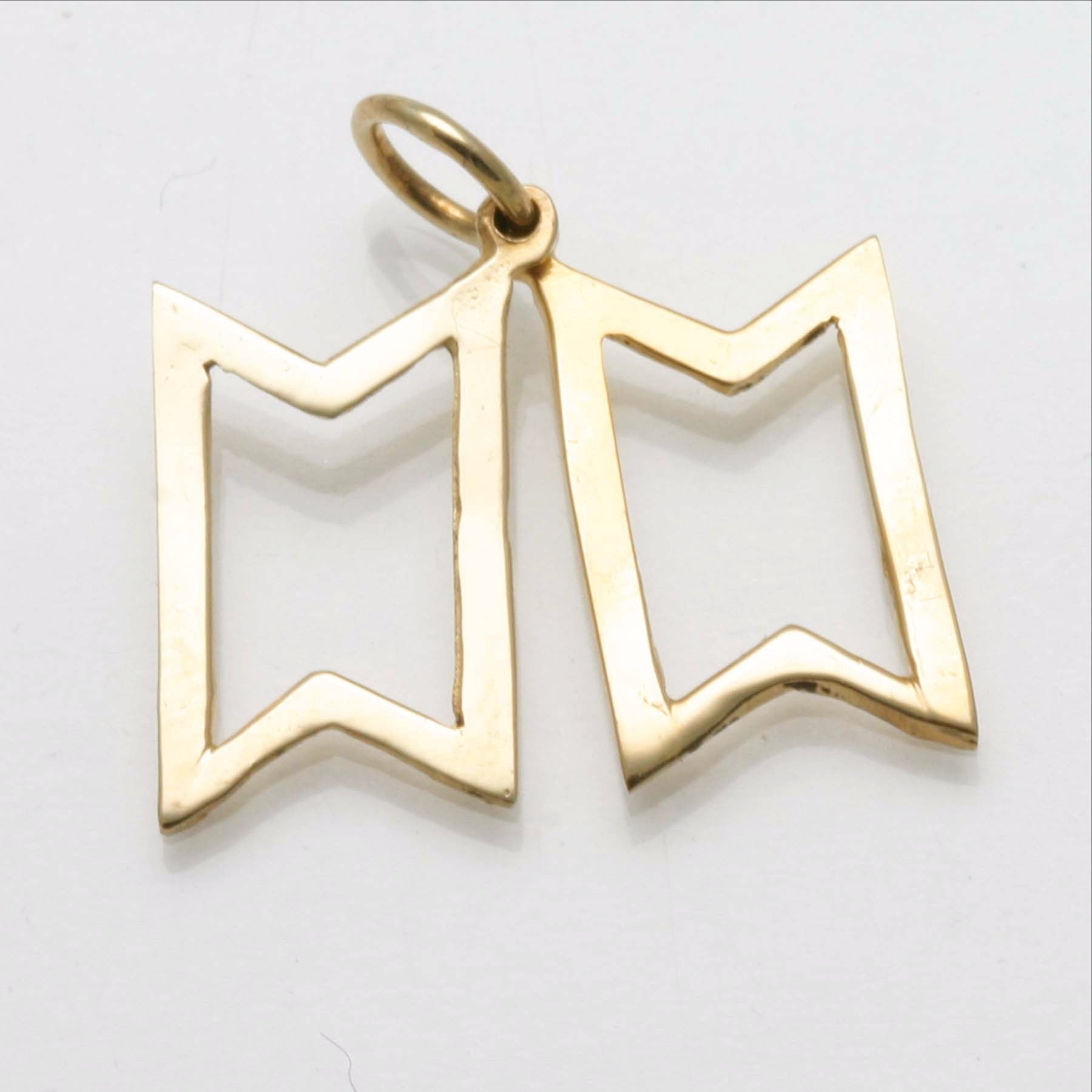 14k Yellow gold Kinetic Jewish Star of David Pendant - JewelryJudaica