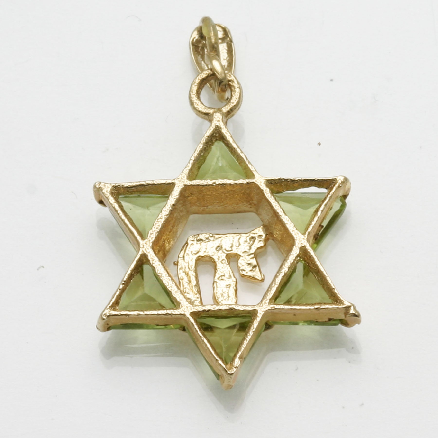 14k Yellow Gold Peridot Jewish Star of David Chai Pendant - JewelryJudaica