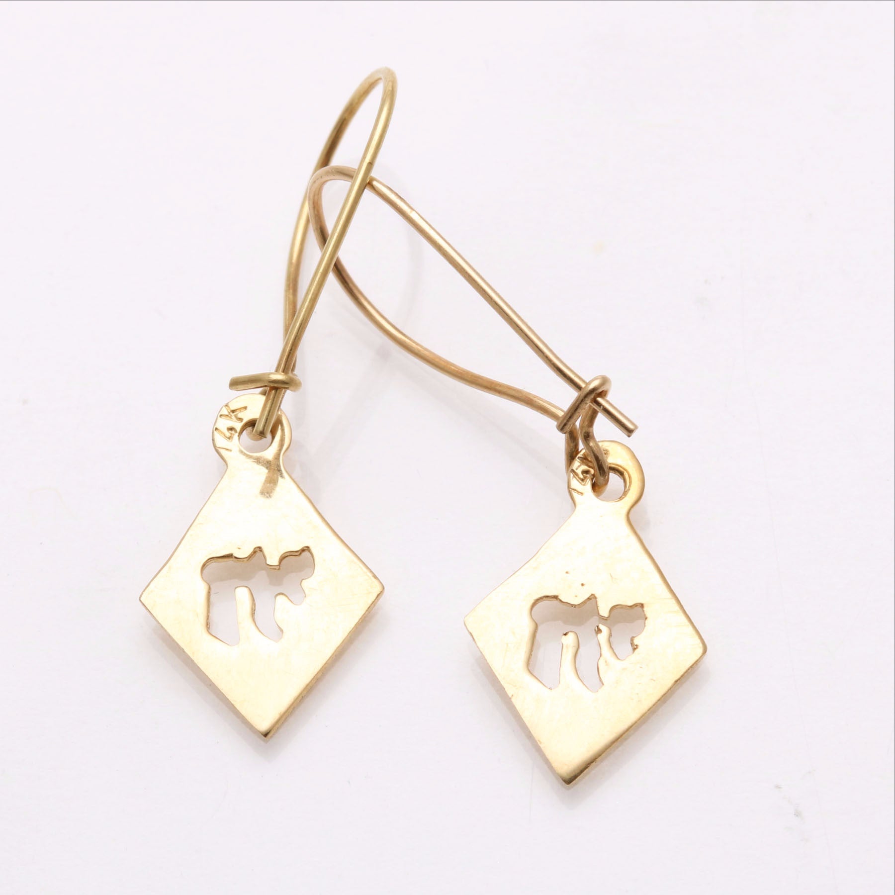 14k Yellow Gold Chai Cut Out Dangle Earrings - JewelryJudaica