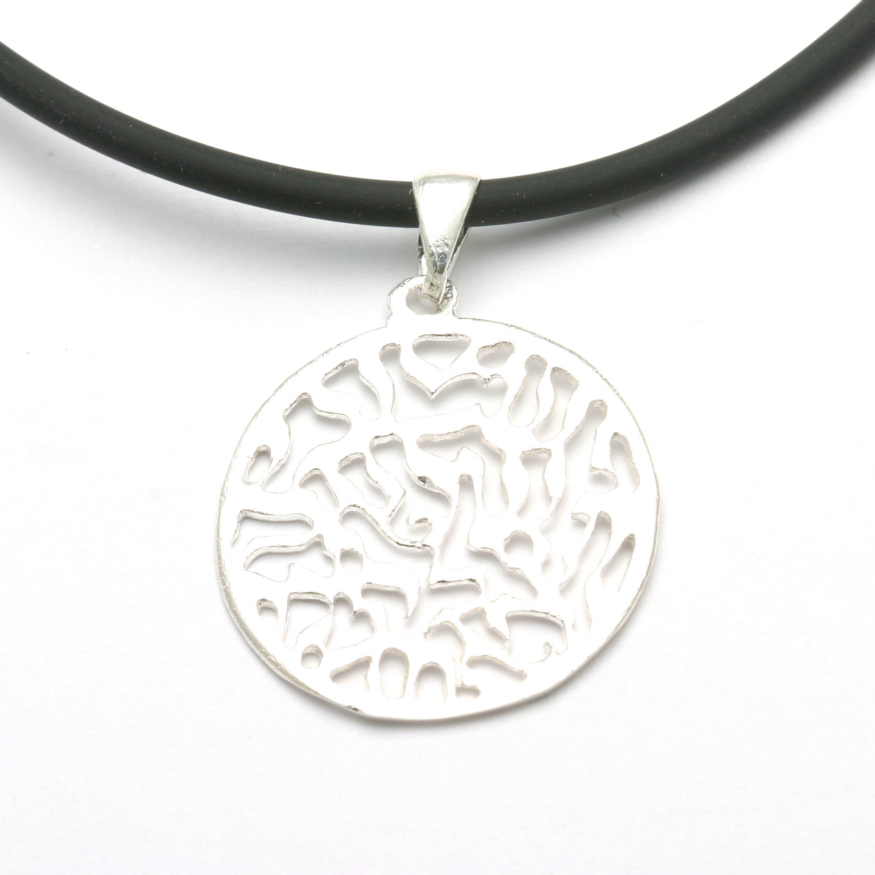 Sterling Silver Shema Israel Pendant Judaica Encircled Necklace - JewelryJudaica