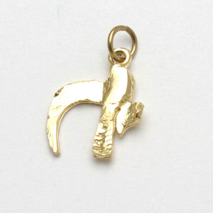 14k Yellow Gold Chai Pendant Diamond Cut Small - JewelryJudaica