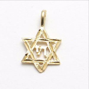 14k Yellow Gold Star of David Chai Pendant - JewelryJudaica