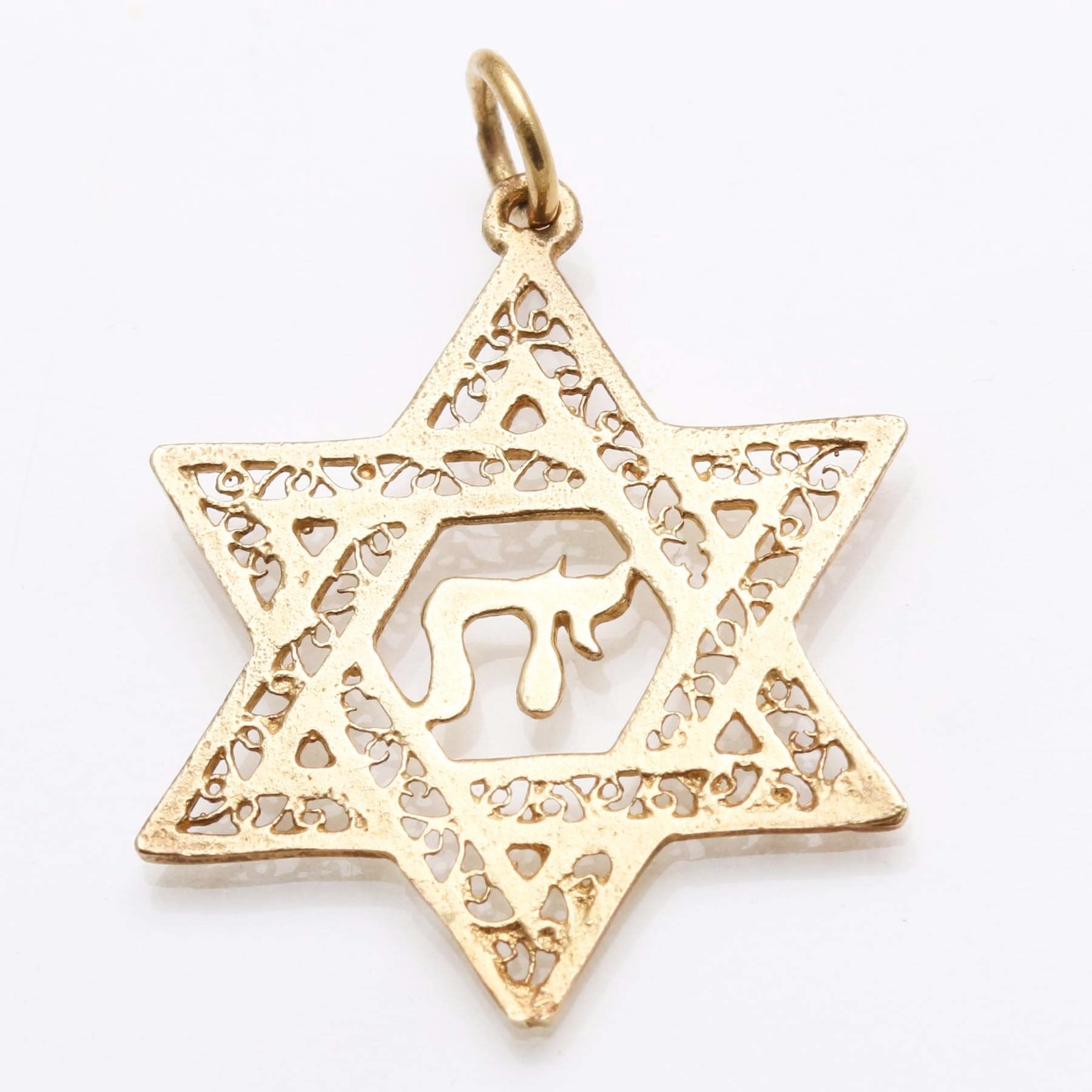 14k Yellow gold Filigree Jewish Star of David Chai Pendant Large - JewelryJudaica