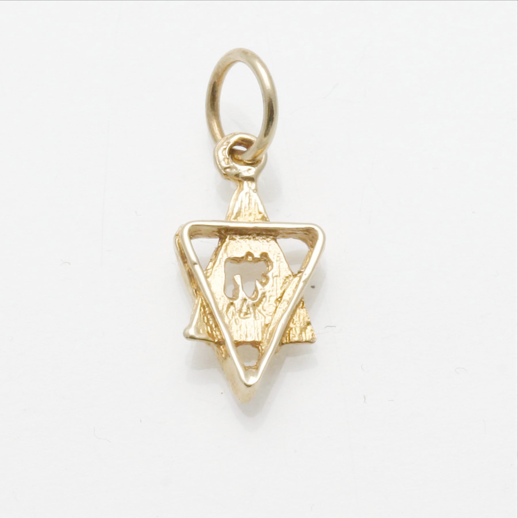 14k Yellow Gold Star of David Chai Pendant Small Modern - JewelryJudaica