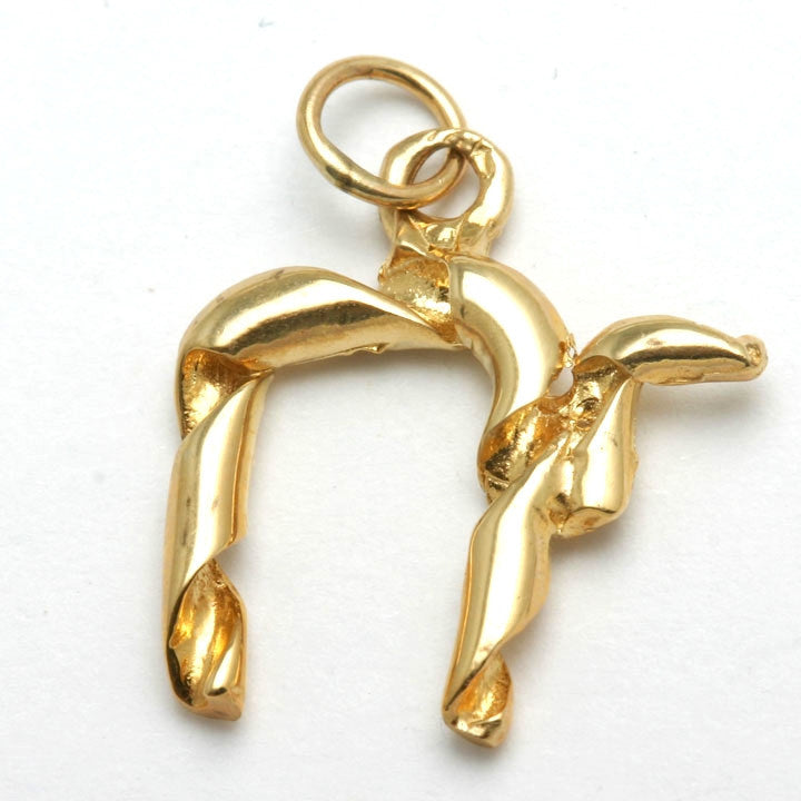 14k Yellow Gold Chai Ribbon Pendant - JewelryJudaica