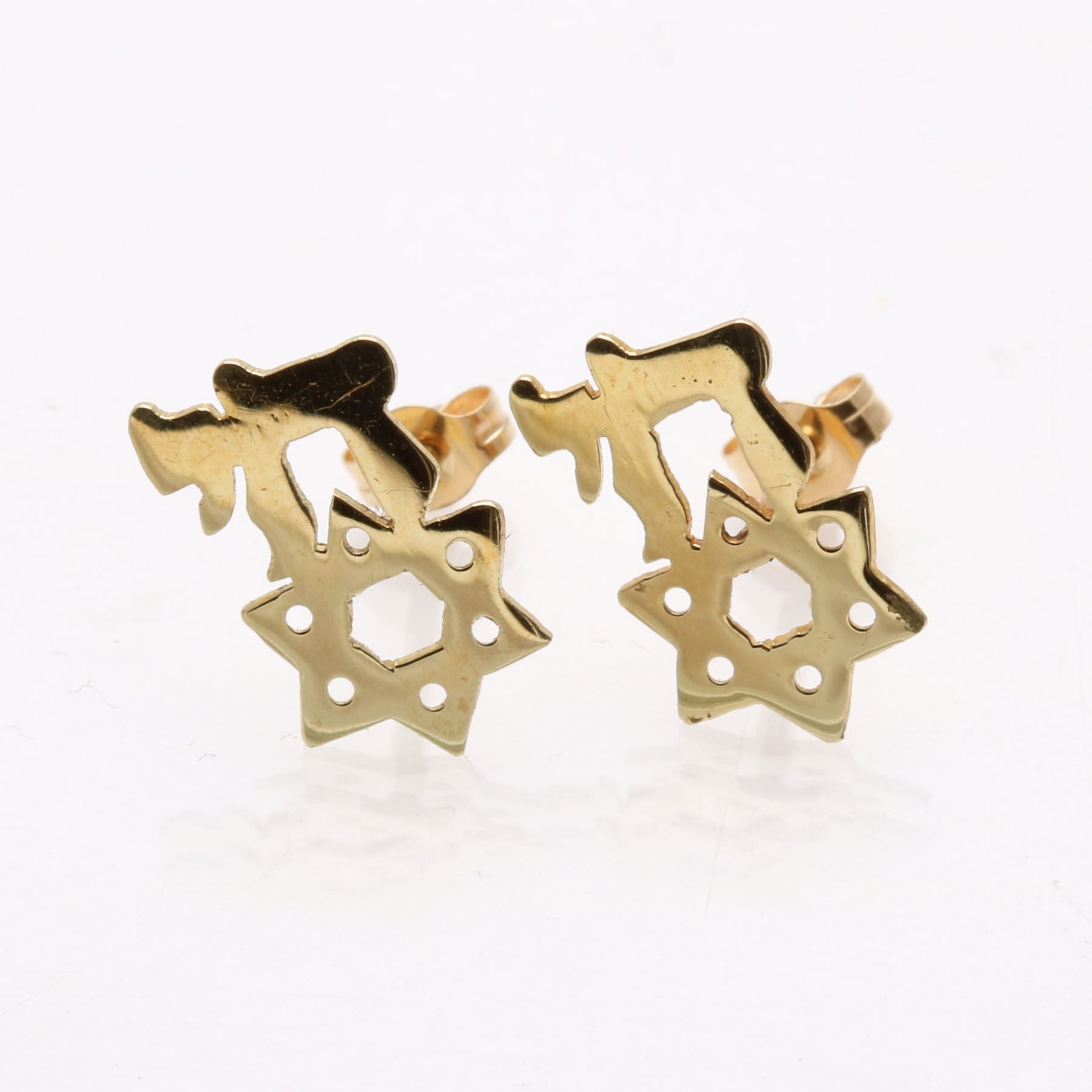 14k Yellow gold Star of David Chai Stud Earrings - JewelryJudaica